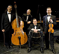 I Solisti della Orquesta T&iacute;pica Alfredo Marcucci